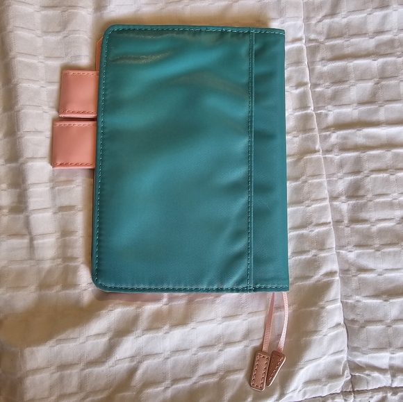 Hobonichi A6 notebook cover in Cactus Flower color - Picture 3 of 4